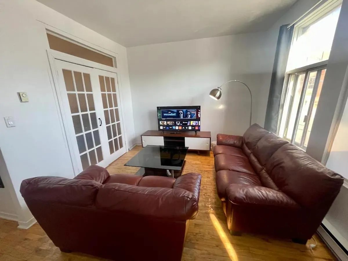 Full Kitchen 3Min A Pied Metro Verdun Room B 0*, Montreal Canada